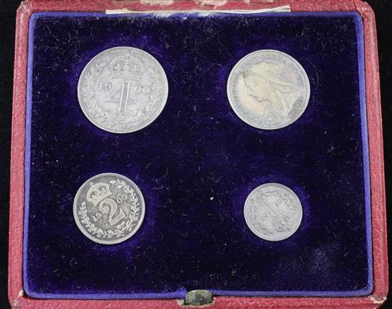 A Queen Victoria silver maundy set 1900,